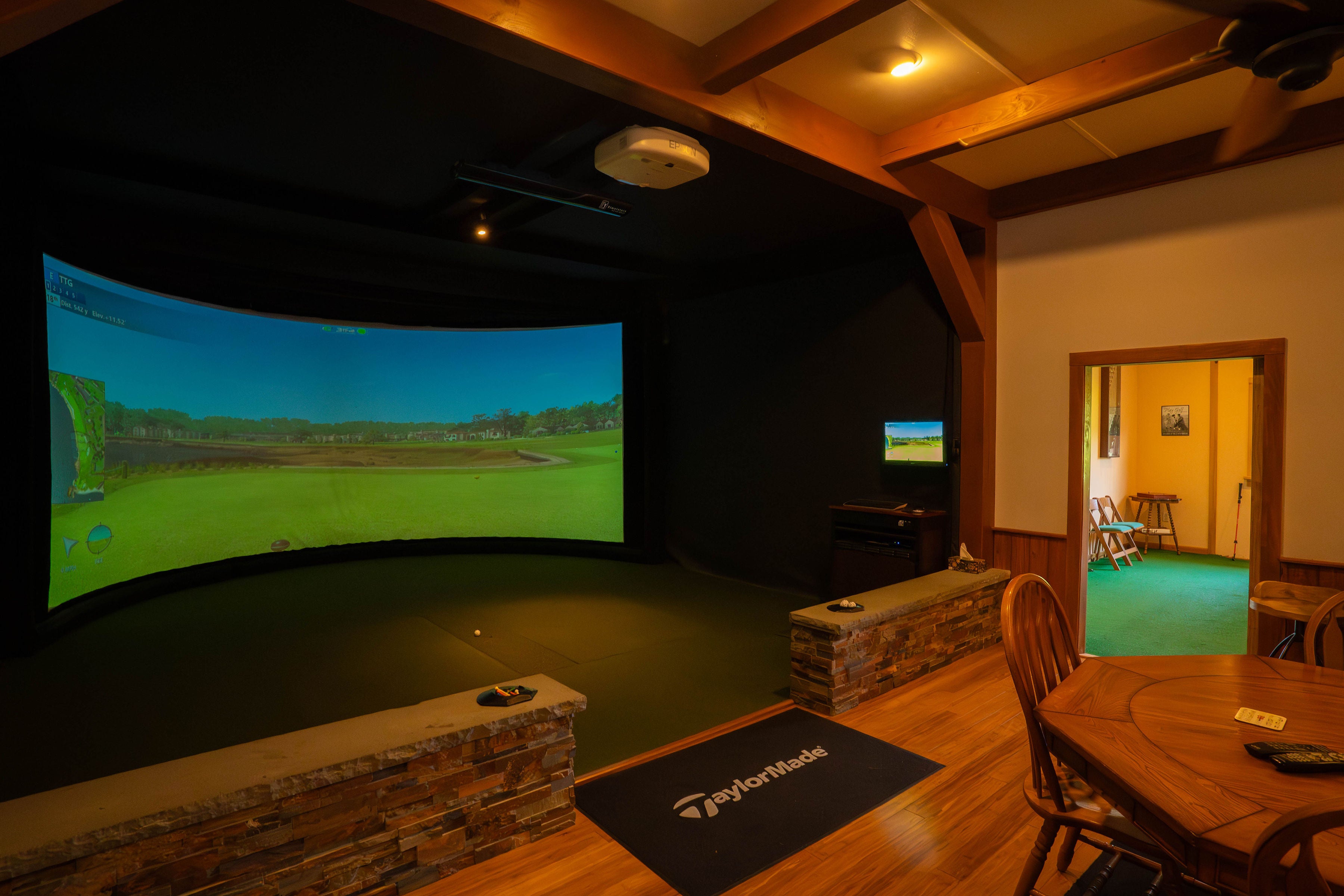 Tee To Green Golf Center - Photo 4